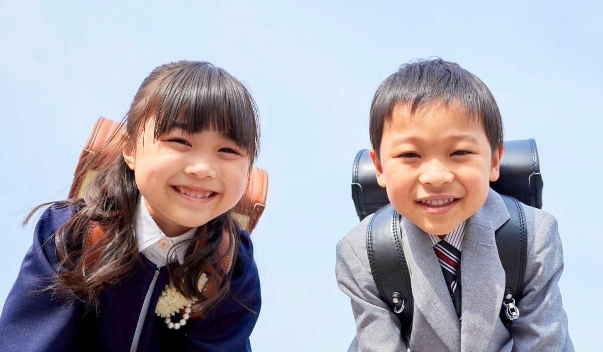 Japanese for kids and teens through safe and engaging live lessons